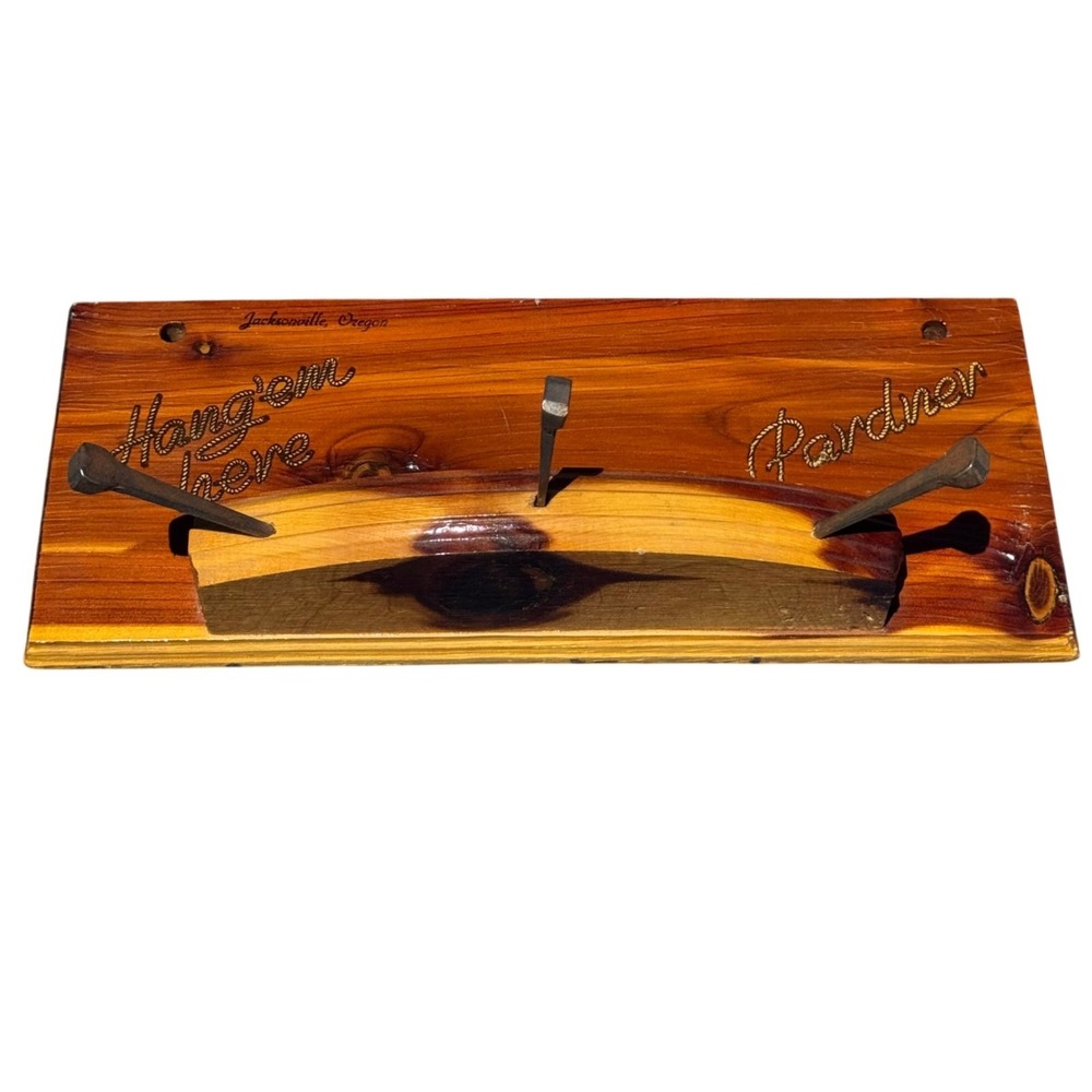Vintage Cedar Wood Western Wall Rack Hang 'em Here Pardner Horseshoe Nail Hooks